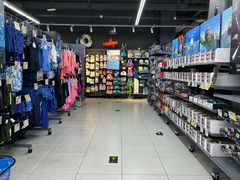 -迪卡侬(高新万达店)