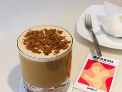 暖姜燕麦拿铁-Seesaw Coffee(上生新所店)