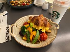 -玲婧胡同·生日蛋糕·餐厅(嘉里城店)