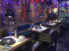 大堂-船梆煮•蒸汽海鲜·炉火烤肉(五四广场店)