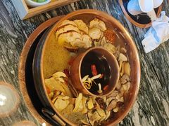 -慢丽江·云南野生菌土鸡锅(付家庄店)