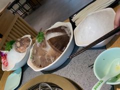 -鲜货俚鲜火锅(青果路店)