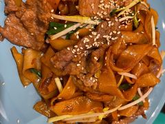 干炒牛肉河粉-避风塘(江桥万达店)