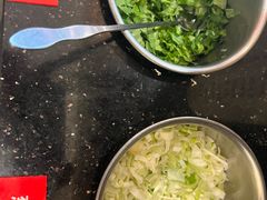 -顺溜·手工刀削面·黑金店(铜锣湾店)