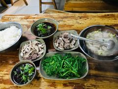 砂锅圆子-汝萍传统蘸水菜(春华路总店)