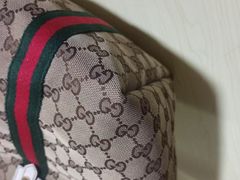 -爱革·洗衣改衣·洗鞋修鞋·洗包修包·奢侈品护理(宝地广场店)