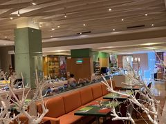 -上海浦东假日酒店逸庭咖啡厅