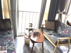 -视野联行眼镜蔡司·依视路官方授权店(顺城店)