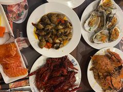 -四海一家自助餐(益田假日广场店)