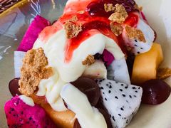 时令水果沙拉配自制果酱酸奶-G+KITCHEN(龙湖狮山天街店)