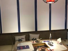 -尚尚仙·酸汤猪手·猪肚鸡火锅(华联万柳购物中心店)