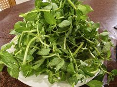 -朝伟清真铜瓢牛肉馆(三十年老·店)