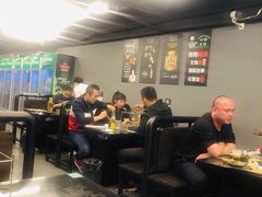 大堂-老吕涮羊肉•东北原味烧烤•大油边•烤鱼(五角场店)