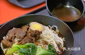 招牌牛腩搞面
