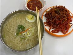 -三姐妹冷面馆(保卫路店)