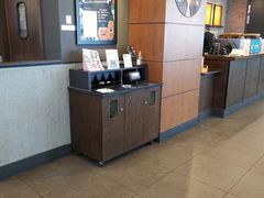 -星巴克(杭州西湖银泰1F店)