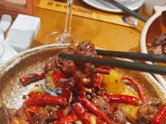-隔壁老王·家常云南菜(花巷店)