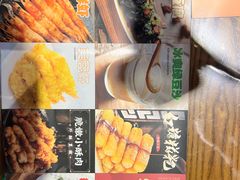 -何记花甲(海岸城旗舰店)