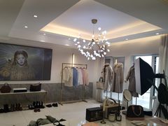 -nana showroom娜娜家服装店