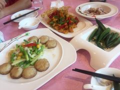 鑫鑫大酒店-金八仙酒店