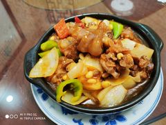 -壹阁胡羊焖饼(特色小吃街店)