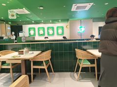 -费大厨辣椒炒肉(房山龙湖天街店)
