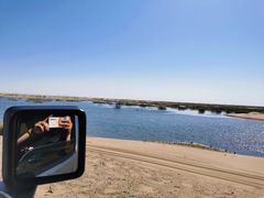 -亿利库布其七星湖沙漠生态旅游区