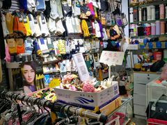 -城隍庙小礼品市场(福佑商厦福佑路店)