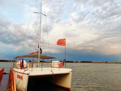 -亿利库布其七星湖沙漠生态旅游区
