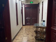 -友鹏海鲜(新宜白大道店)