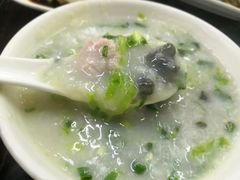 皮蛋瘦肉粥-穗银肠粉店(东川路店)