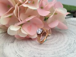 -威德钻石-克拉钻大本营(南京东路店)