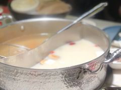 -左庭右院鲜牛肉火锅(浦江欢乐颂店)