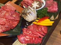 -炼火烤肉店