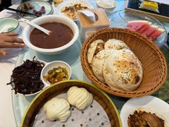 -凯鸽酒楼•雁北民间菜(云冈石窟店)