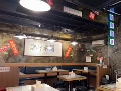 -肥汁米蘭香港米线(定西路店)