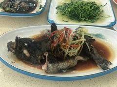 -渔中舟海鲜大排档(普陀沈家门店)