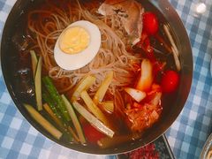 -益百岁牛尾汤(香山路店)