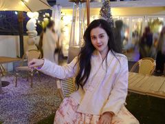 -秀儿家の小确幸花园西餐厅