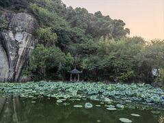 -绍兴东湖风景区