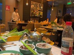 -润园四季椰子鸡火锅(卓越INTOWN店)