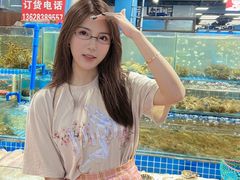 -渔人湾码头海鲜市场负二楼