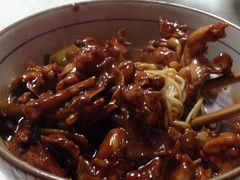 酱爆牛蛙面-明呈黄鱼面馆(斜土路店)
