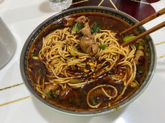 -胥佳烧鸡公牛肉面馆