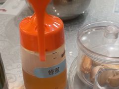 -汗腾格里·风味餐厅(新疆驻京办店)