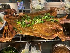 -去吃小龙虾·江湖菜·烧烤(南滨路店)