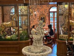 -秘密旅行Bonjour(黑金冠 江南西店)