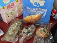 -小飞象面包公社(珠江路金鹰店)