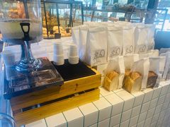 -Dough&Joe团憩(瑞虹天地月亮湾店)