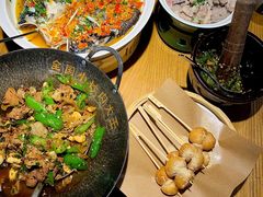 -费大厨辣椒炒肉(万家丽一店)